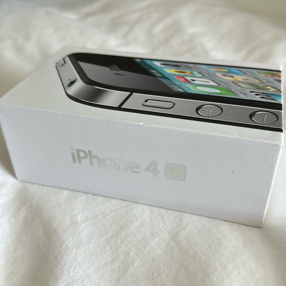 iPhone 4s box only
